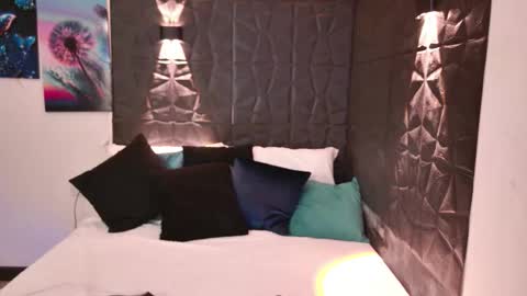 Gracey Milf online show from 10.14.25