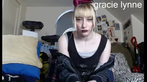 gracielynne1989 online show from 05.11.26