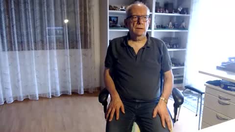 grandpach online show from 02.24.25