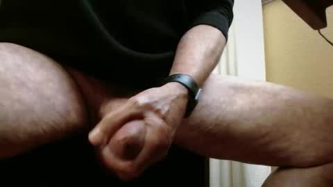 Snapshot of grandpamarco chatting on 11.04.25 grandpa marco online show from 11.04.25