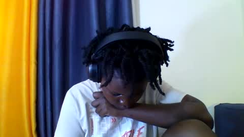 Snapshot of grannylover_ chatting on 09.29.25 grannylover_ online show from 09.29.25