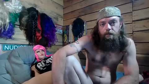 grannypounder online show from 03.08.25