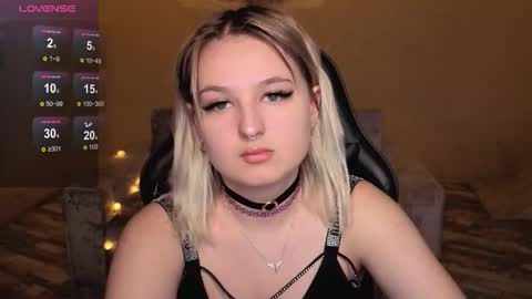 Snapshot of grase_neon chatting on 02.11.26 grase_neon online show from 02.11.26