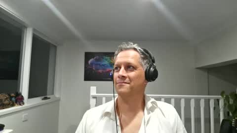 grattitude online show from 02.06.26