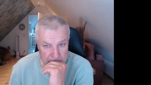 grau197077 online show from 07.14.26