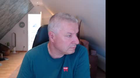 grau197077 online show from 07.15.26