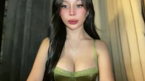 Marie Pelie online show from 01.18.26