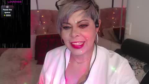 Grecia online show from 01.15.25