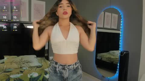 Snapshot of green_lov chatting on 04.01.26 green_lov online show from 04.01.26