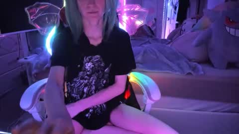 GreenEyedLovexo online show from 04.14.26