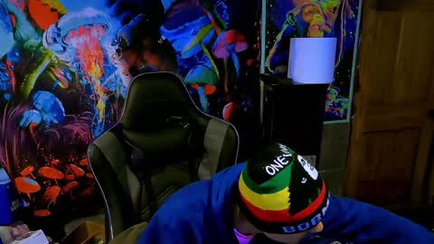 Greenlungs8195 online show from 02.08.25