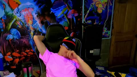 Greenlungs8195 online show from 02.08.25