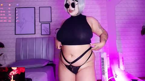   online show from 09.22.25