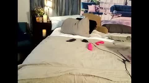 NICE and sometimes Savvy online show from 01.26.25