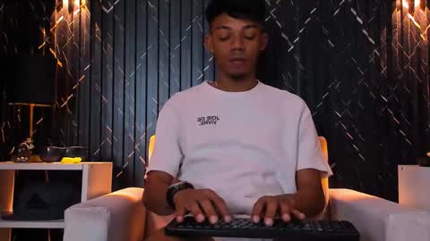 GregorySforza online show from 09.11.25