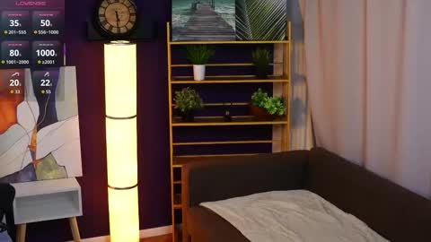 Snapshot of gregoryturnbo chatting on 11.21.25 Ivy online show from 11.21.25