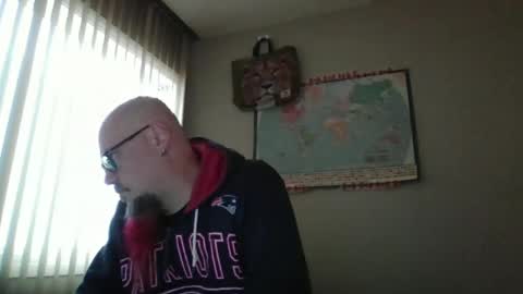 Snapshot of gregrev chatting on 01.04.25 gregrev online show from 01.04.25