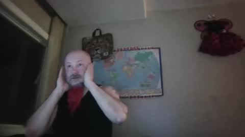 Snapshot of gregrev chatting on 10.10.25 gregrev online show from 10.10.25