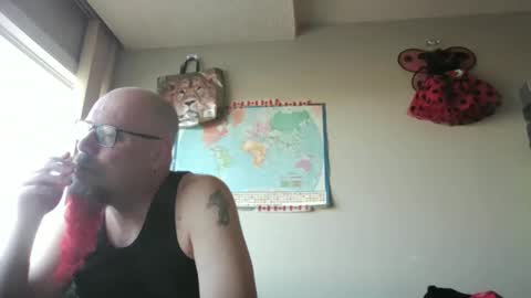 Snapshot of gregrev chatting on 10.20.25 gregrev online show from 10.20.25