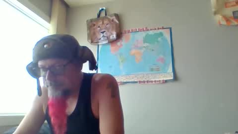 Snapshot of gregrev chatting on 12.17.25 gregrev online show from 12.17.25