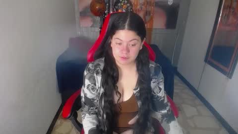 Snapshot of greiccy_20 chatting on 10.31.25 GREICCY online show from 10.31.25