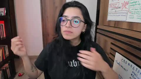Greta online show from 04.21.26