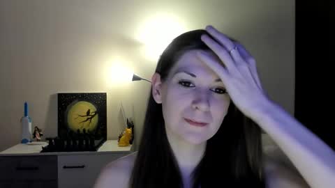 Greta online show from 12.17.25