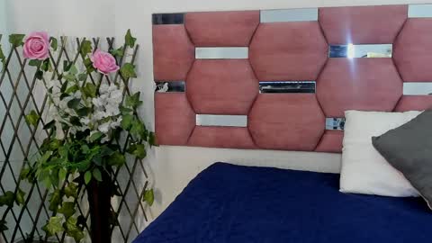 Snapshot of grettarouse chatting on 05.19.26 GRETA online show from 05.19.26