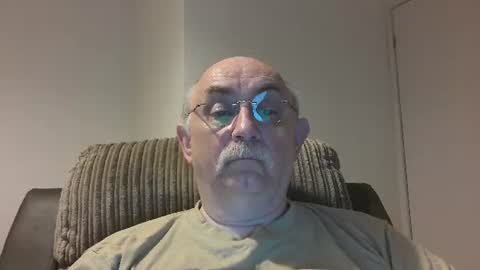 Snapshot of grey_dom chatting on 07.14.26 Master Sir online show from 07.14.26