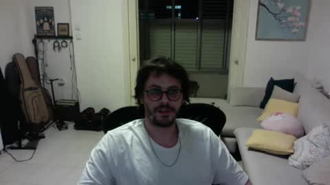 Snapshot of grey_uchi chatting on 05.14.26 grey_uchi online show from 05.14.26