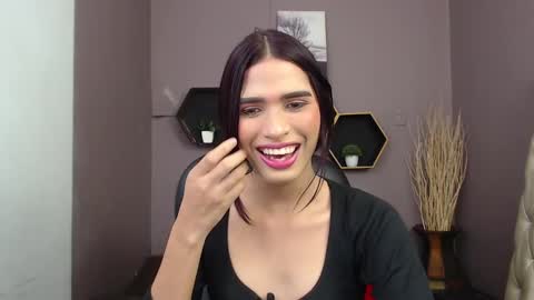 Snapshot of greys_ath chatting on 02.03.25 greys online show from 02.03.25