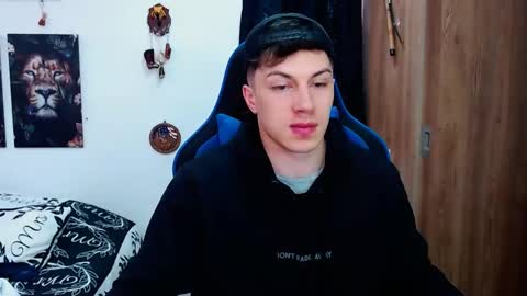 Snapshot of griego01 chatting on 12.04.24 griego01 online show from 12.04.24