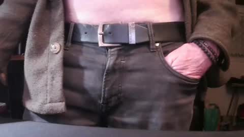 Snapshot of grimbergen123 chatting on 02.11.25 Grim online show from 02.11.25