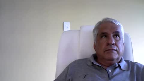 Snapshot of grisa01 chatting on 01.22.25 grisa01 online show from 01.22.25