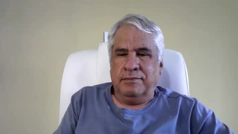 Snapshot of grisa01 chatting on 02.10.25 grisa01 online show from 02.10.25