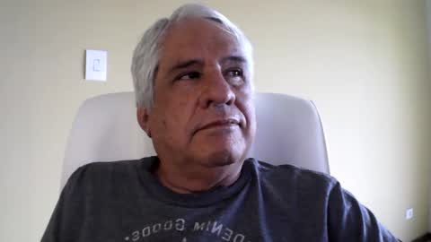 Snapshot of grisa01 chatting on 02.20.25 grisa01 online show from 02.20.25