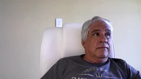 Snapshot of grisa01 chatting on 03.01.25 grisa01 online show from 03.01.25