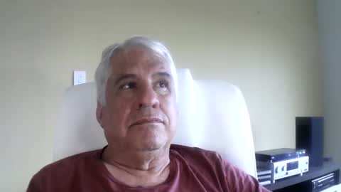 Snapshot of grisa01 chatting on 12.18.25 grisa01 online show from 12.18.25