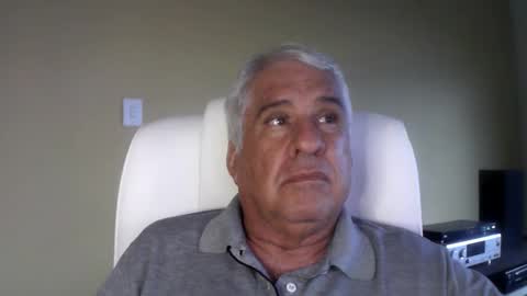 Snapshot of grisa01 chatting on 12.19.25 grisa01 online show from 12.19.25