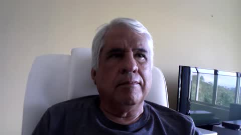 Snapshot of grisa01 chatting on 04.01.26 grisa01 online show from 04.01.26