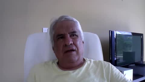 Snapshot of grisa01 chatting on 04.04.26 grisa01 online show from 04.04.26