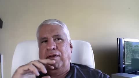 Snapshot of grisa01 chatting on 04.10.26 grisa01 online show from 04.10.26