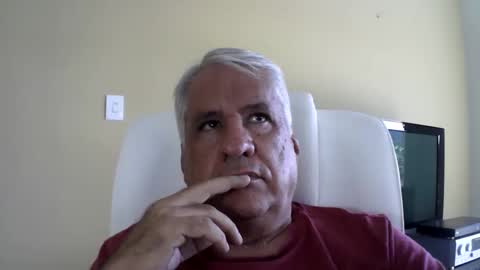 Snapshot of grisa01 chatting on 04.14.26 grisa01 online show from 04.14.26