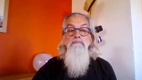 Grybear online show from 10.17.25