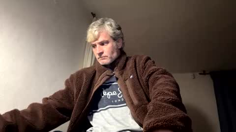 guardiannif_ online show from 02.22.25