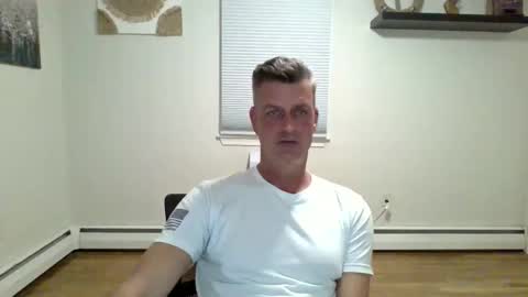 gudguy2025 online show from 10.26.25