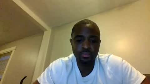 Snapshot of guessssmymiddlename chatting on 07.02.26 guessssmymiddlename online show from 07.02.26