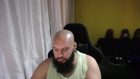 Snapshot of guessswho24 chatting on 01.06.25 Ayan online show from 01.06.25