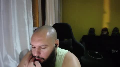 Snapshot of guessswho24 chatting on 01.09.25 Ayan online show from 01.09.25