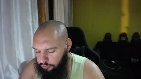 Snapshot of guessswho24 chatting on 01.09.25 Ayan online show from 01.09.25